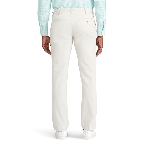 PERFORMANCE STRETCH FLAT-FRONT STRAIGHT FIT CHINO PANTS - WARM PEARL