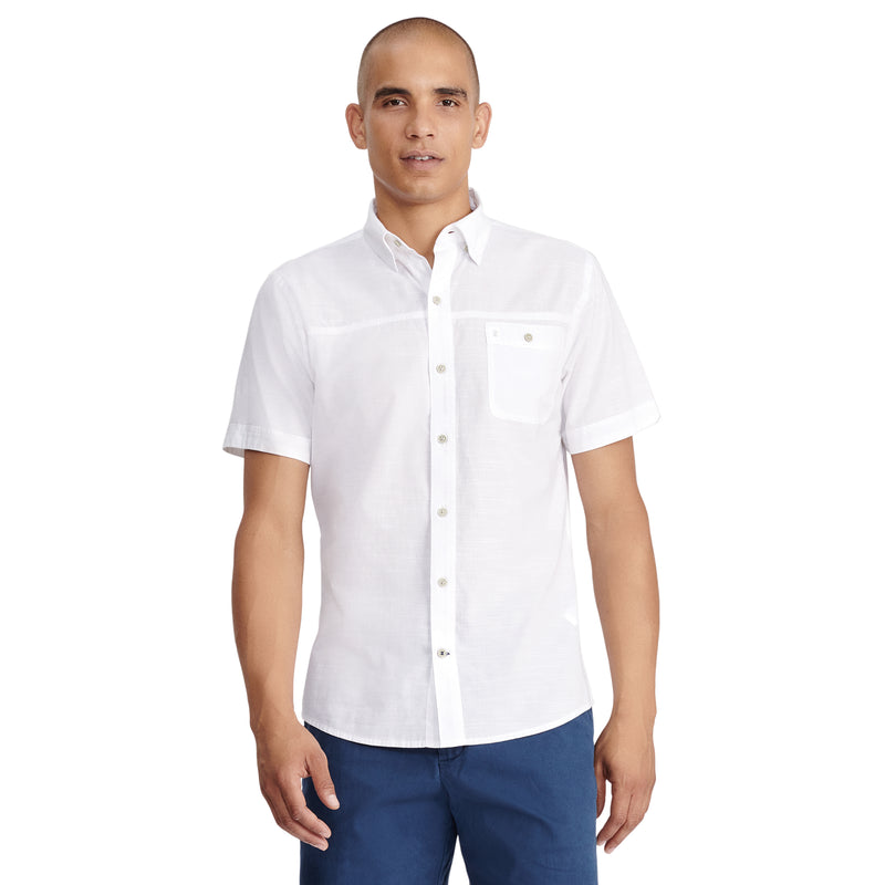 DOCKSIDE SOLID CHAMBRAY SHORT SLEEVE BUTTON DOWN SHIRT - BRIGHT WHITE