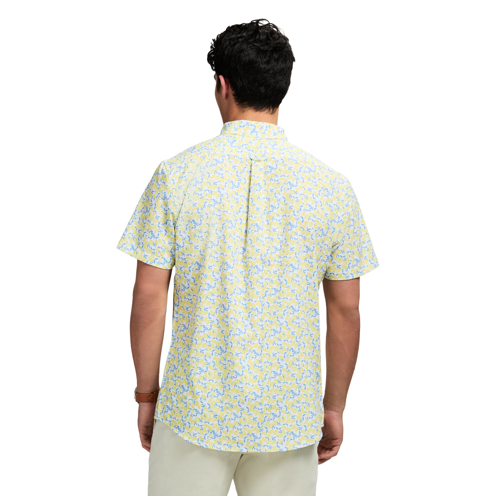 Breeze Short Sleeve Printed Button Down Shirt - Lemon Meringue – IZOD