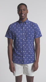 BREEZE SHORT SLEEVE PRINTED BUTTON DOWN SHIRT - SKIPPER BLUE