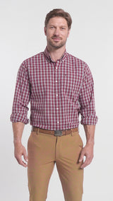 PERFORMANCE COMFORT LONG SLEEVE BUTTON DOWN SHIRT - RED DAHLIA