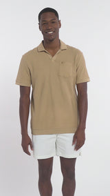 JOHNNY COLLAR TEXTURED 
KNIT POLO - TANNIN